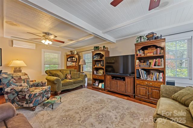 31 Laurel Ridge Drive, Otto, NC 28763