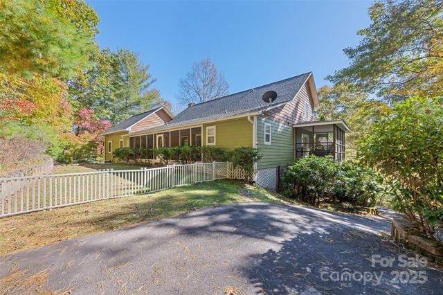 31 Laurel Ridge Drive, Otto, NC 28763