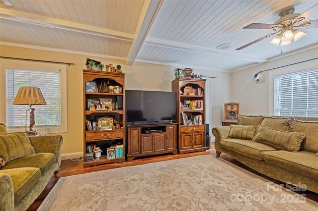 31 Laurel Ridge Drive, Otto, NC 28763