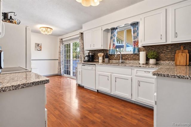 5068 Monticello Drive, Swartz Creek, MI 48473