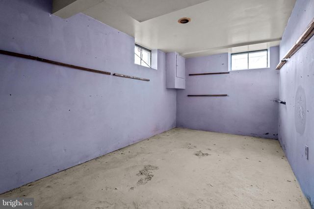 3723 RIDGEWOOD LN, Brookhaven, PA 19015