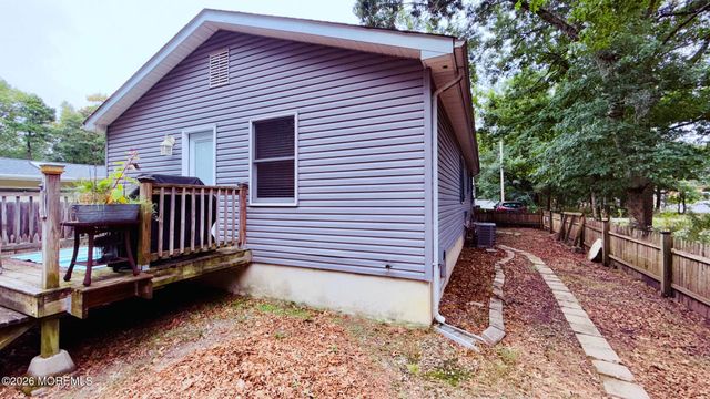 1008 Trenton Avenue, Forked River, NJ 08731