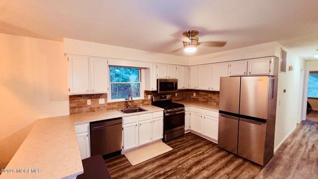 1008 Trenton Avenue, Forked River, NJ 08731