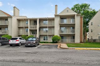 506 Thorncliff Dr Apt 204, Newport News, VA 23608