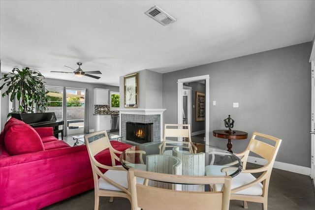 3767 E Sunny Dunes Road, Palm Springs, CA 92264