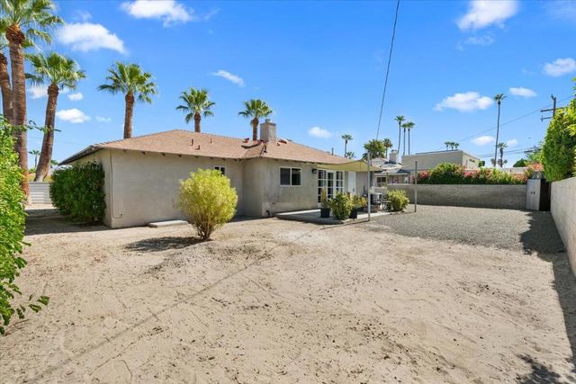 3767 E Sunny Dunes Road, Palm Springs, CA 92264