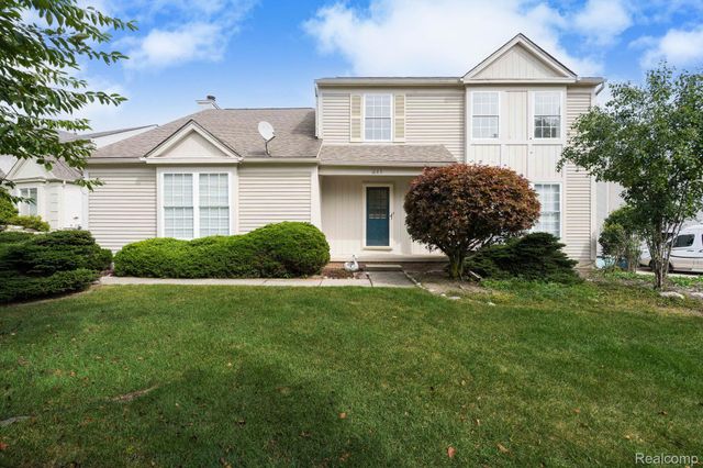 1883 Poppleton Drive, West Bloomfield Charter Township, MI 48324