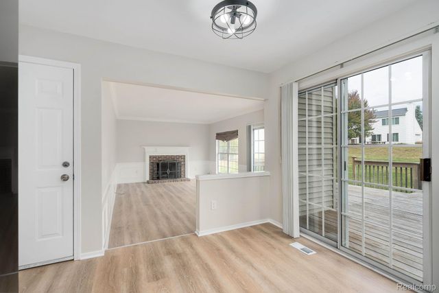 1883 Poppleton Drive, West Bloomfield Charter Township, MI 48324