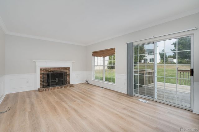 1883 Poppleton Drive, West Bloomfield Charter Township, MI 48324