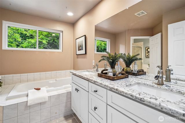 3433 S 280th Street, Auburn, WA 98001