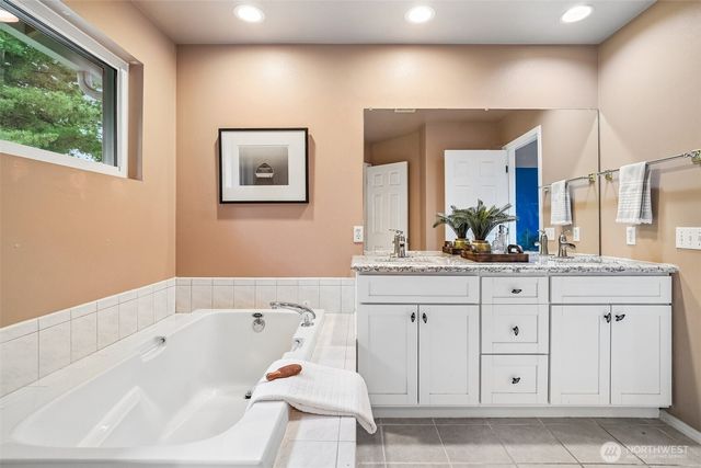 3433 S 280th Street, Auburn, WA 98001