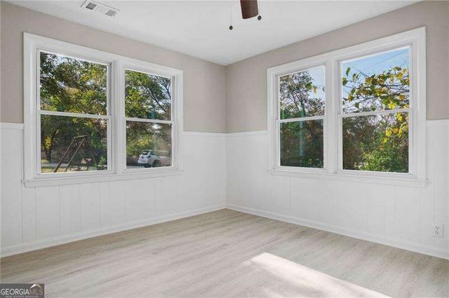 1367 N Hicks Circle NW, Conyers, GA 30012