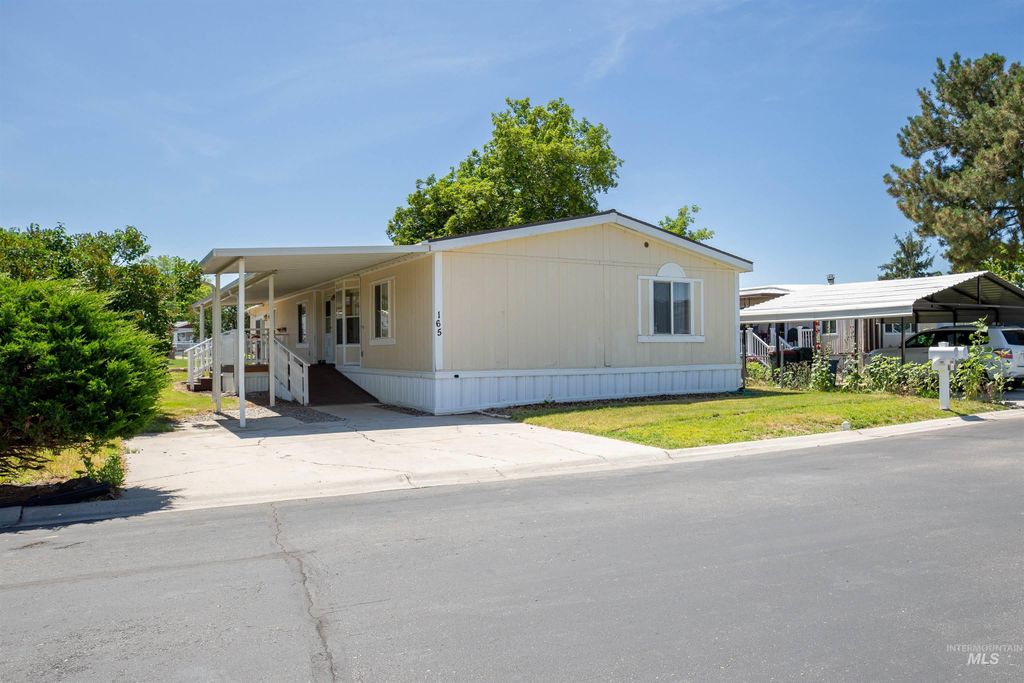 700 E Fairview 165, Meridian, ID 83646