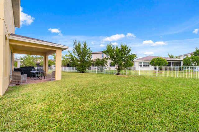 2011 NW Cataluna Circle, Port St. Lucie, Port St Lucie, FL 34986