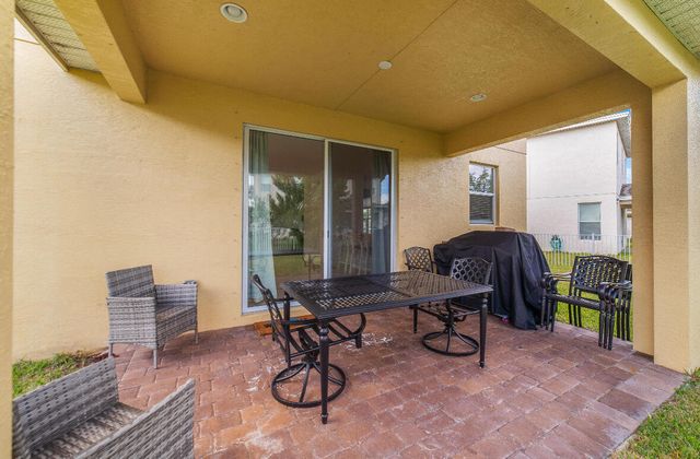 2011 NW Cataluna Circle, Port St. Lucie, Port St Lucie, FL 34986