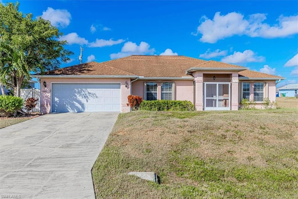Image 1 of property listing at 2526 NE 2nd PL, Cape Coral, FL 33909