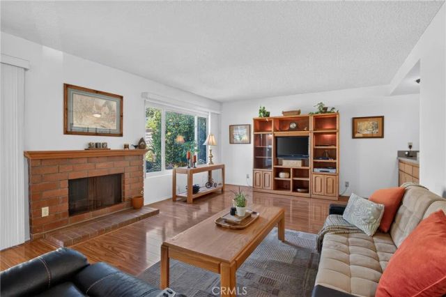 16029 Spur Ridge Road, Sylmar, CA 91342
