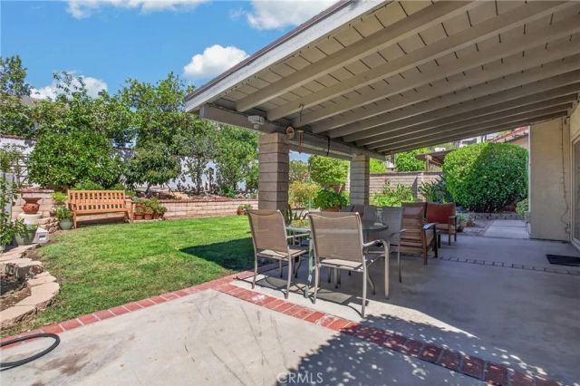 16029 Spur Ridge Road, Sylmar, CA 91342