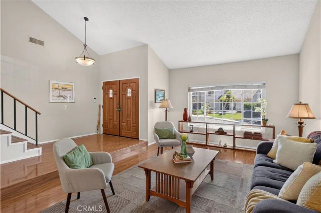 16029 Spur Ridge Road, Sylmar, CA 91342