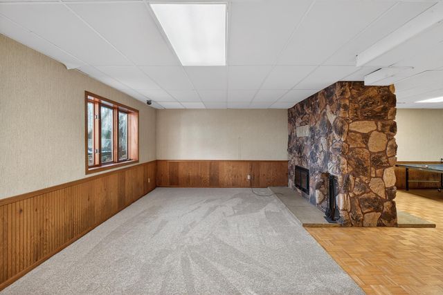 2151 Grand Boulevard, Waterloo, IA 50701