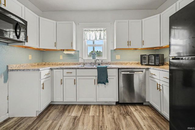68250 butler Street, New Paris, IN 46553