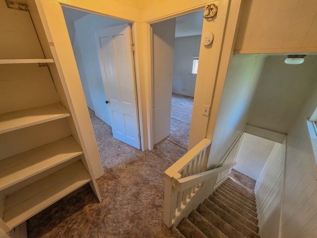 814 NW C Street, Grants Pass, OR 97526