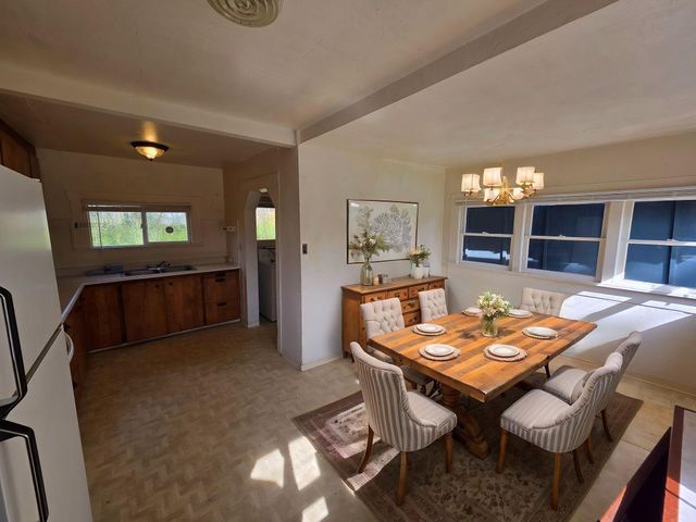 814 NW C Street, Grants Pass, OR 97526