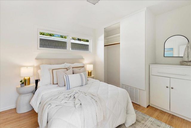 410 13th Avenue, Santa Cruz, CA 95062