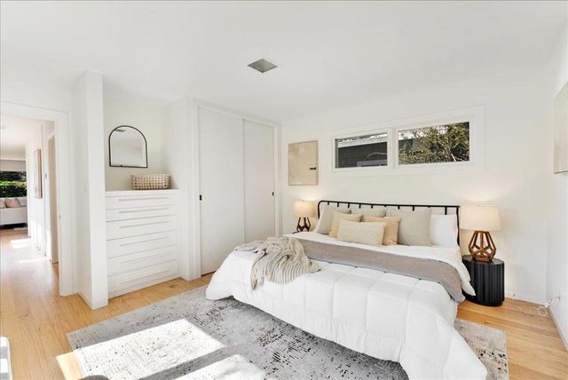 410 13th Avenue, Santa Cruz, CA 95062