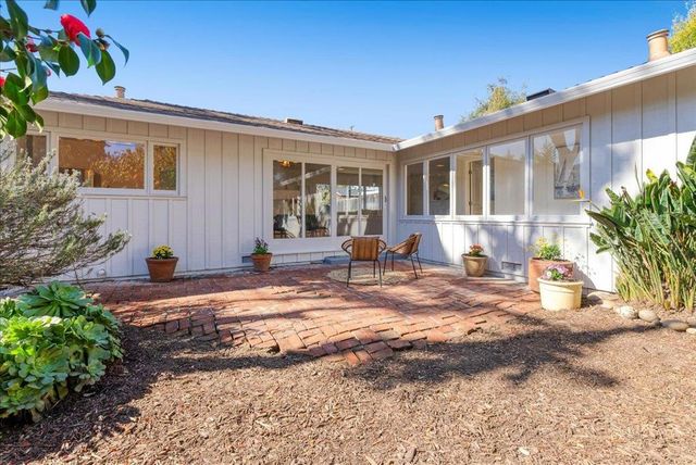 410 13th Avenue, Santa Cruz, CA 95062
