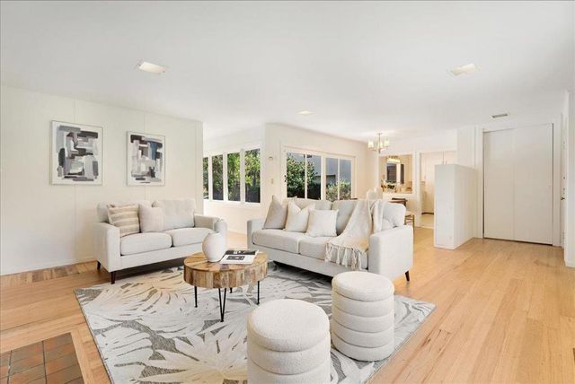 410 13th Avenue, Santa Cruz, CA 95062