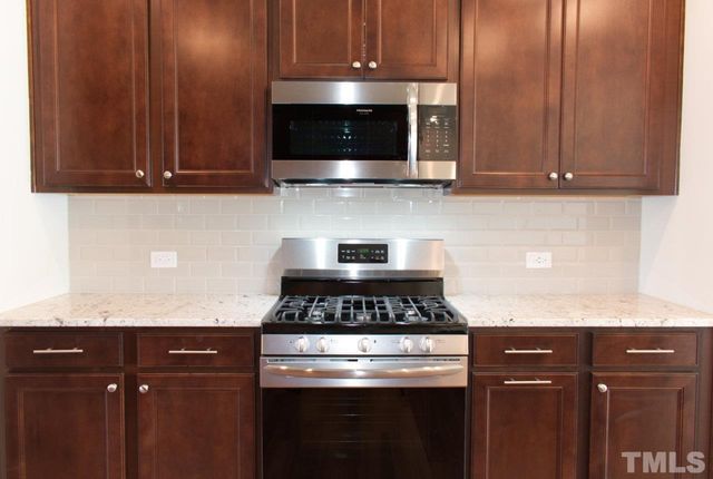 1326 Barn Cat Way 231, Apex, NC 27502