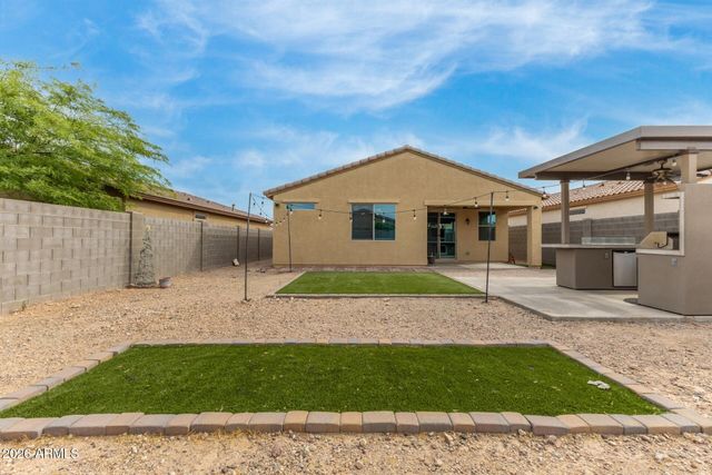 17774 W VIA DE LUNA Drive, Surprise, AZ 85387
