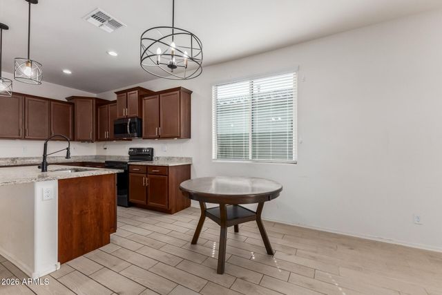17774 W VIA DE LUNA Drive, Surprise, AZ 85387