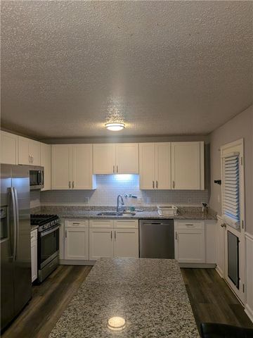 205 Shefield Place, Douglasville, GA 30134