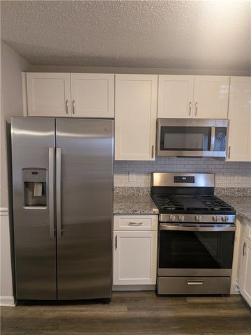 205 Shefield Place, Douglasville, GA 30134