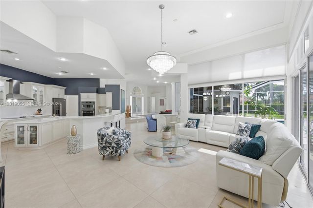 2926 Medinah, Weston, FL 33332