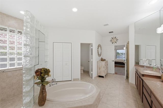 2926 Medinah, Weston, FL 33332