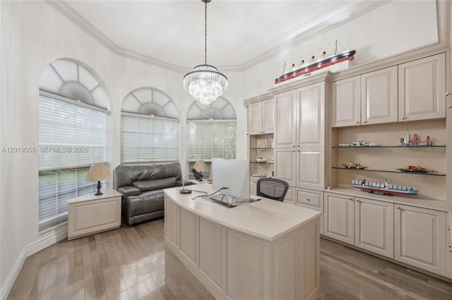 2926 Medinah, Weston, FL 33332