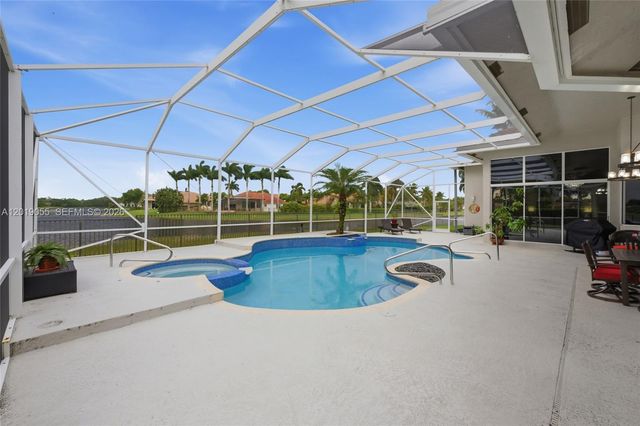 2926 Medinah, Weston, FL 33332