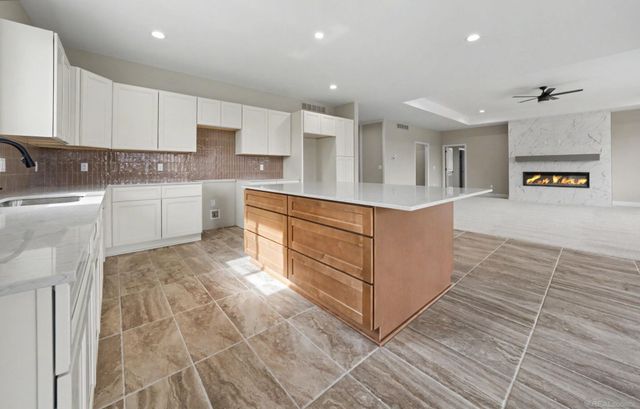 1087 Williamson Circle, Pontiac, MI 48340