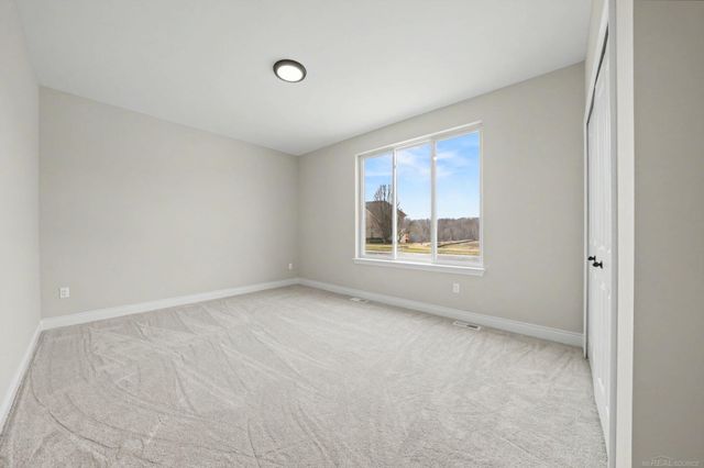 1087 Williamson Circle, Pontiac, MI 48340