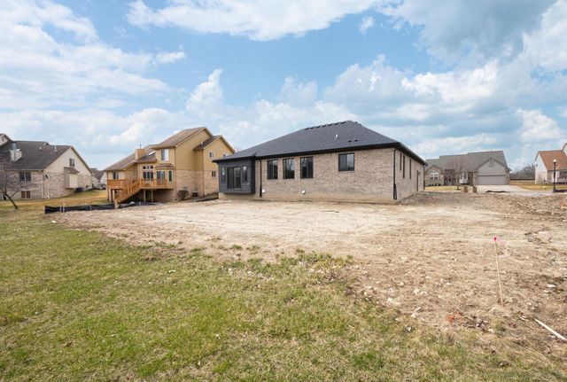 1087 Williamson Circle, Pontiac, MI 48340