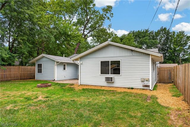 331 Adrian Drive, Berea, OH 44017