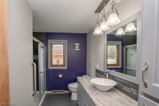 1718 Dexter Road NE, Massillon, OH 44646