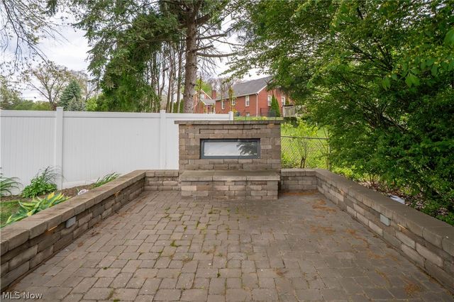 1718 Dexter Road NE, Massillon, OH 44646