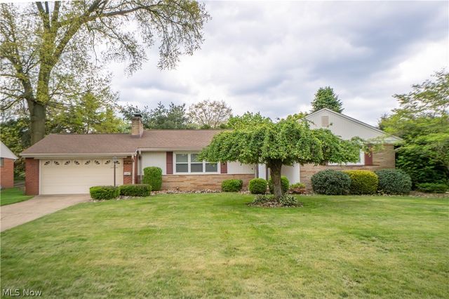 1718 Dexter Road NE, Massillon, OH 44646
