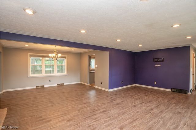 1718 Dexter Road NE, Massillon, OH 44646