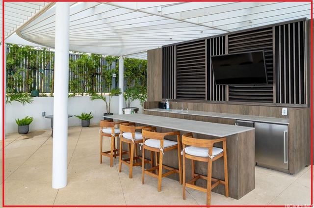 1000 Auahi Street 2607, Honolulu, HI 96814