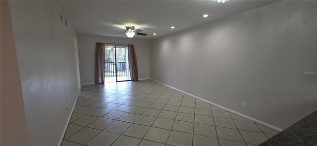 6033 34TH STREET W 136, Bradenton, FL 34210